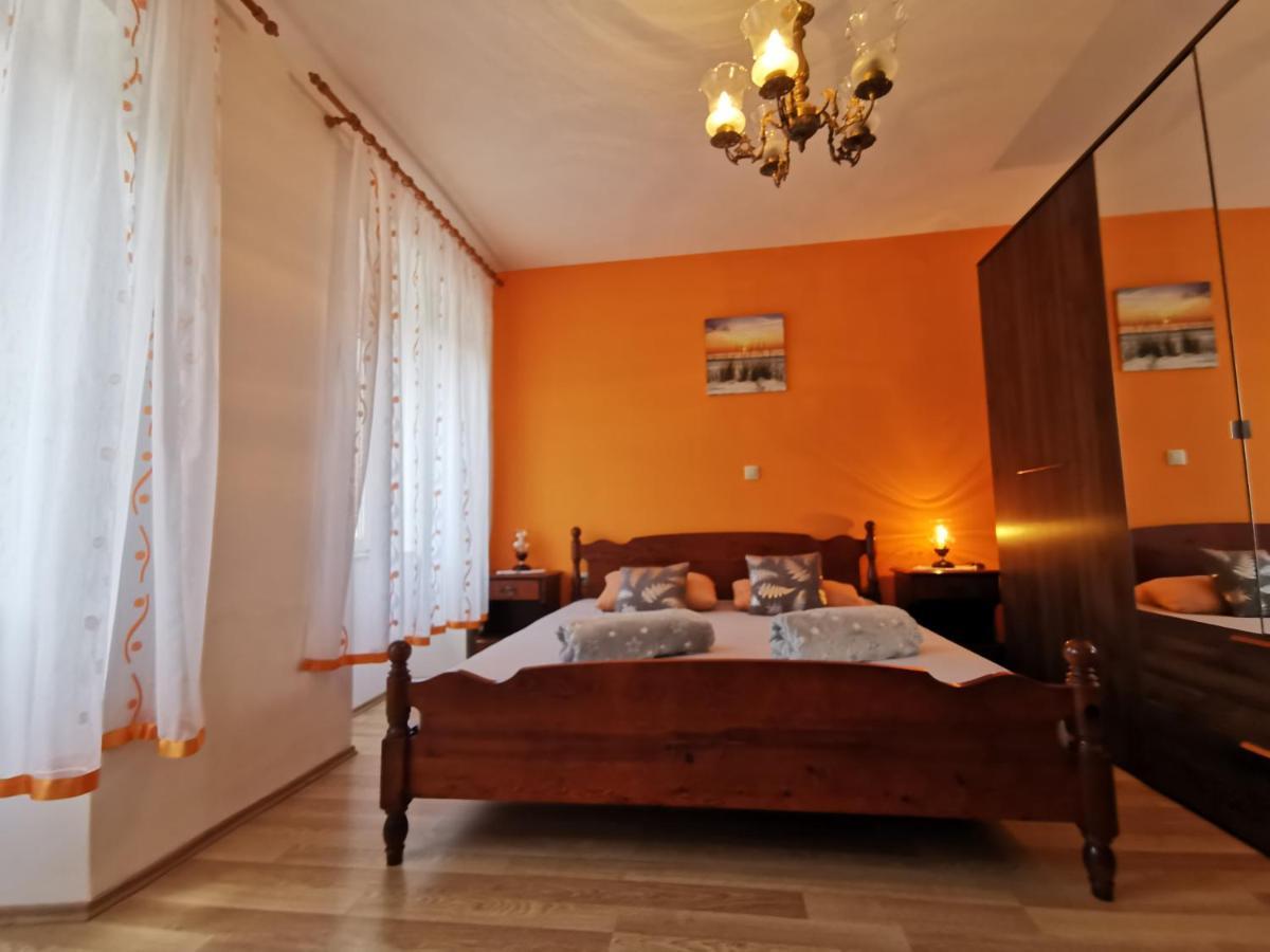 Appartamento Apartman Pod Nehajem Senj  Esterno foto