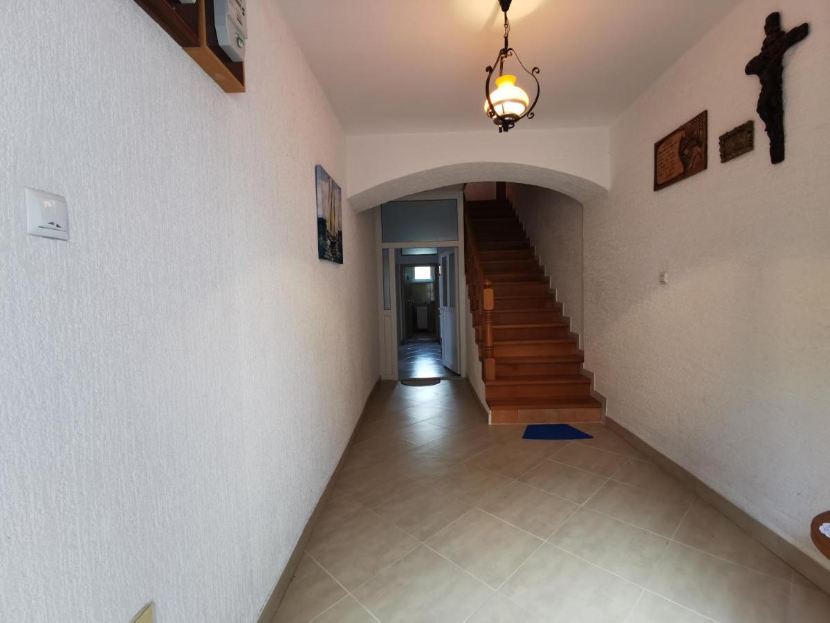 Appartamento Apartman Pod Nehajem Senj  Esterno foto