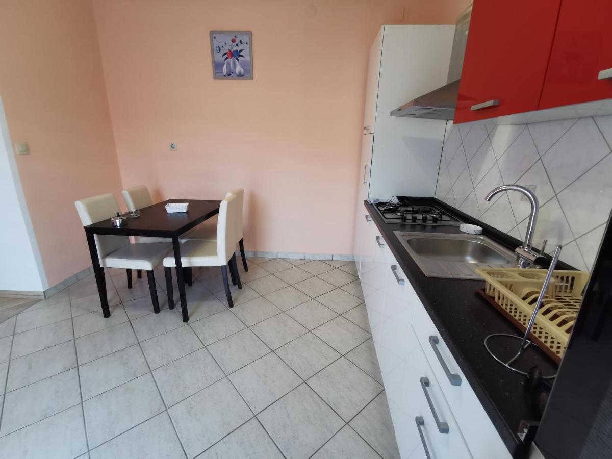 Appartamento Apartman Pod Nehajem Senj  Esterno foto
