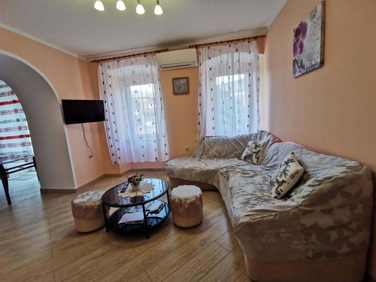 Appartamento Apartman Pod Nehajem Senj  Esterno foto
